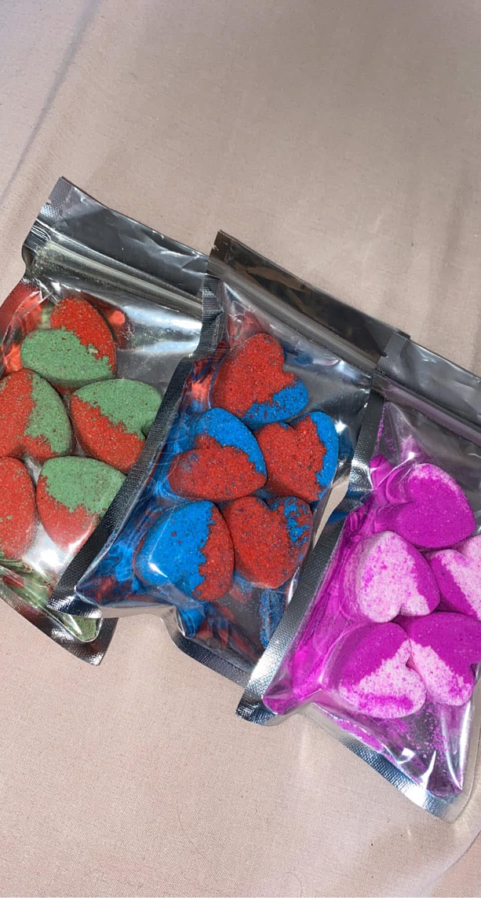 2 X bags of Love heart bath bombs