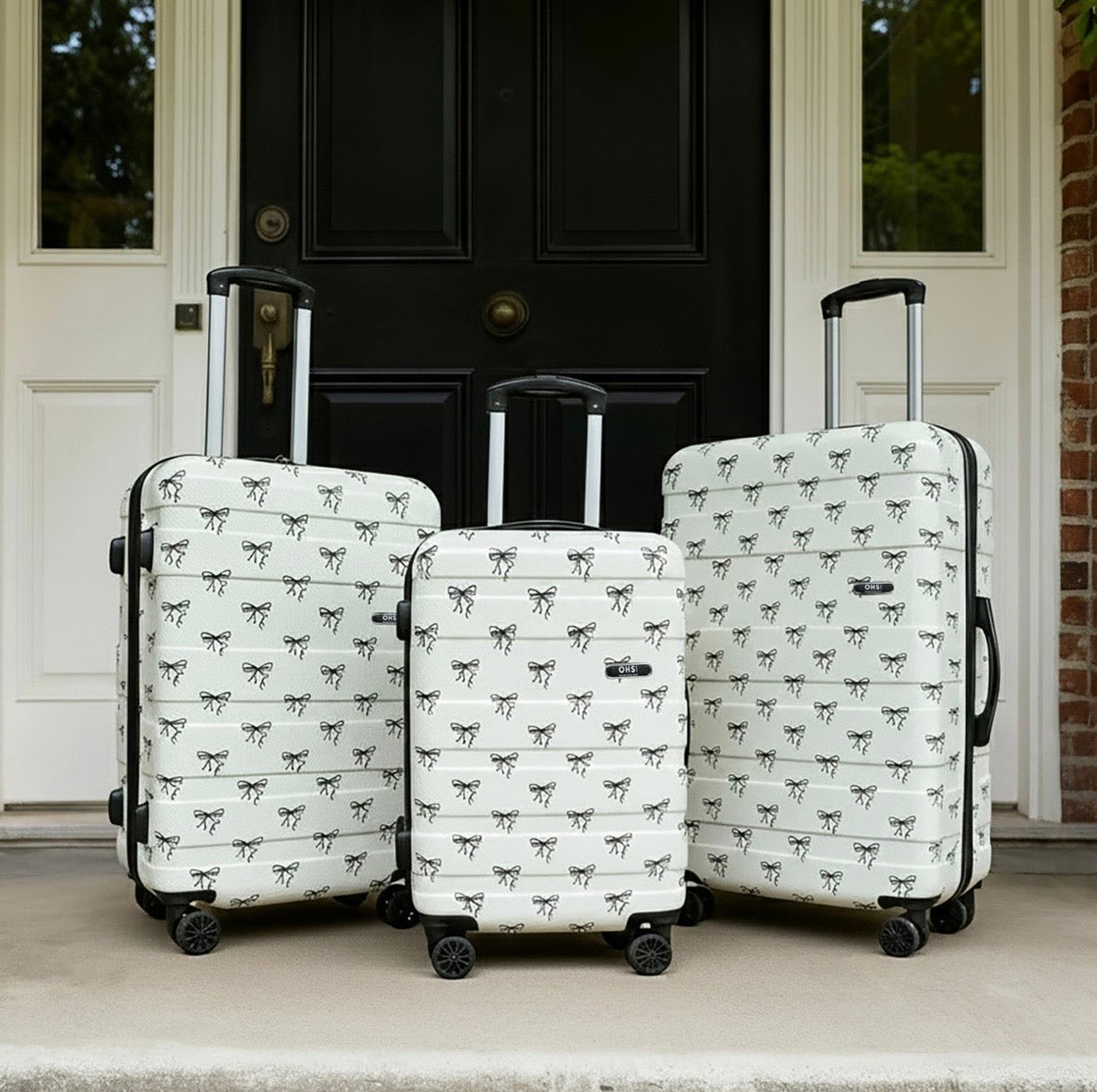 4 Wheel Bow Print Hard Shell Suitcase, Monochrome