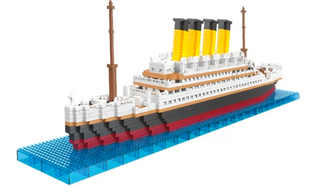 2000Pcs Architecture Mini Building Blocks Set Ship