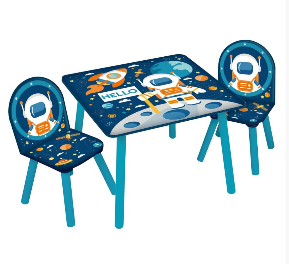 Kids Table & Chairs