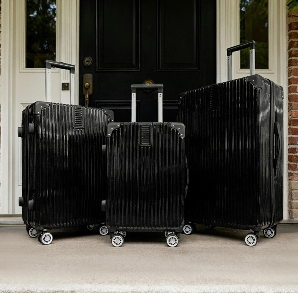 4 Wheel Hard Shell Metallic Suitcase, Black