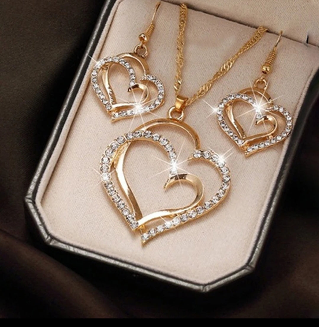 3 pc heart necklace and earrings