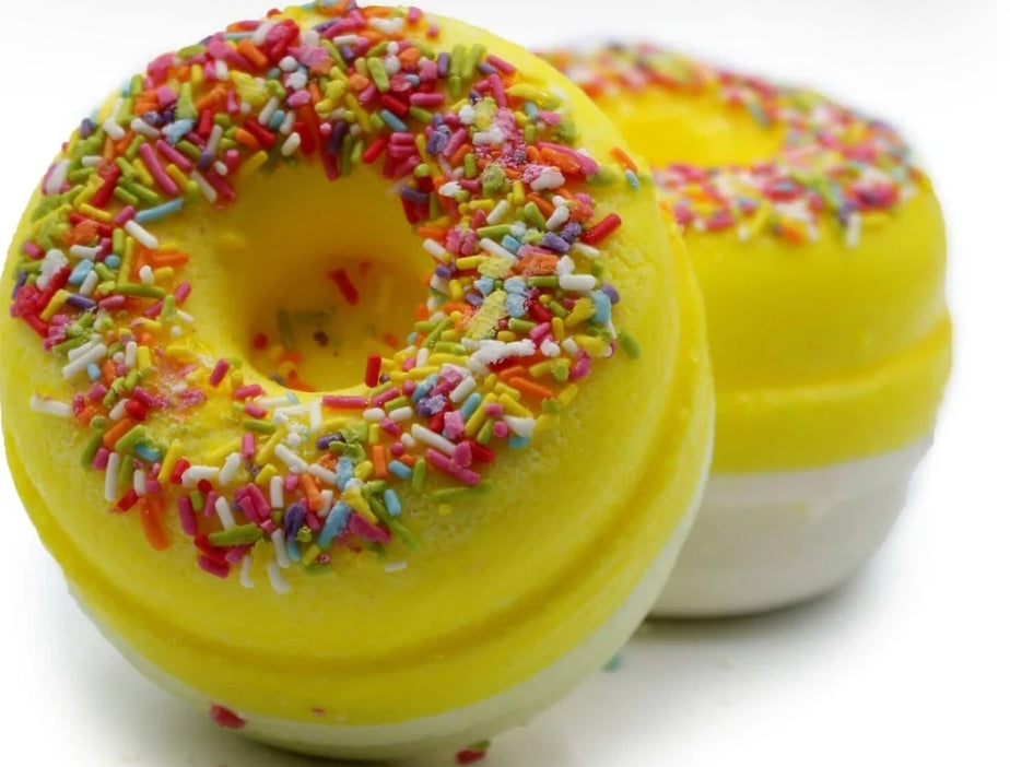 Lemon Meringue Bath Donut