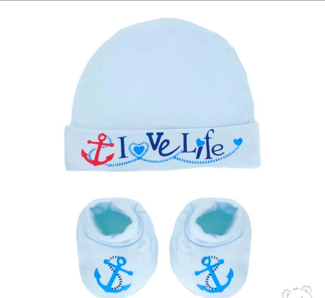 Newborn Hat & Booties