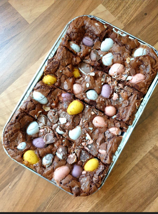 Brownies With Dipping Pots