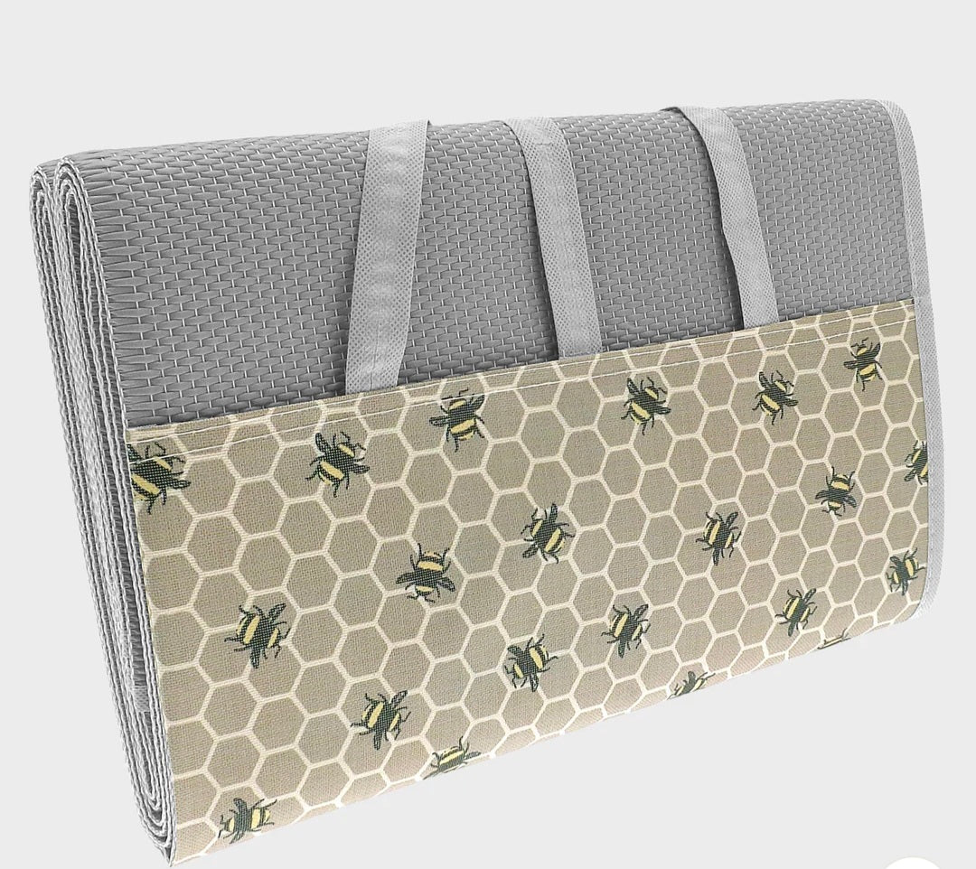 150 X 180cm Beach Mat Bee